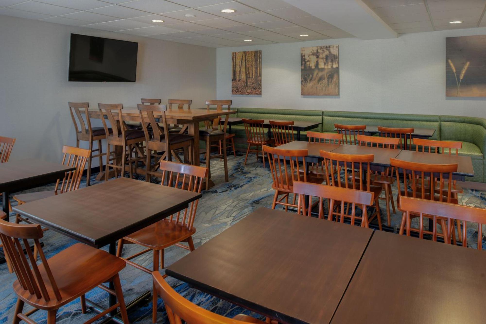 Hotel Fairfield By Marriott Troy Exterior foto